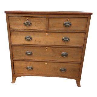 Antique Cherry Hepplewhite Five-Drawer Chest of Drawers, Pennsylvania or Maryland, Circa 1800-1810 For Sale