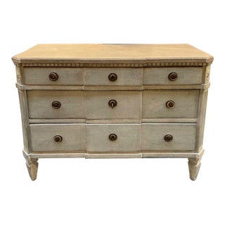 Vintage Painted Swedish Gustavian Commode For Sale