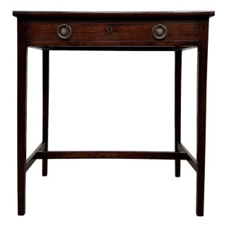 18th Century English Georgian Mahogany Side Table For Sale