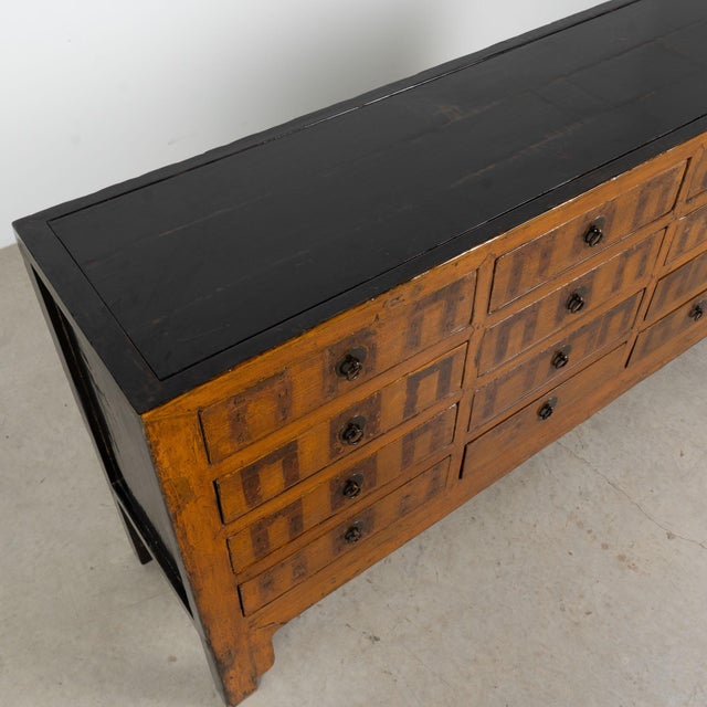 Chinese 19th Century Chinese Lacquered Apothecary Console With Sixteen Drawers For Sale - Image 3 of 18