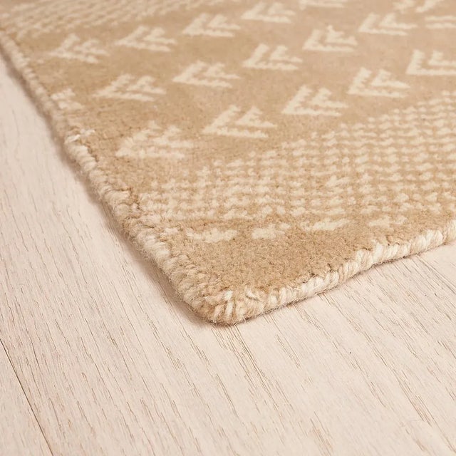 Schumacher Schumacher Fitzgerald 8' x 10' Rug in Natural For Sale - Image 4 of 6