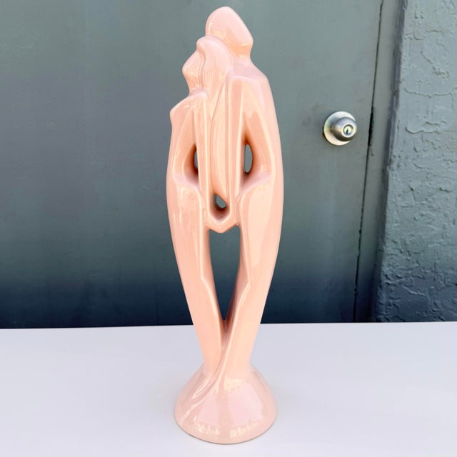 Haeger 1980s Royal Haeger "Lovers" Pink Gloss Ceramic Statue For Sale - Image 4 of 6