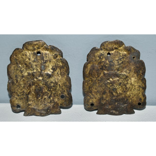 1950s Vintage Pair of Brass Shell Motif Ormolu For Sale - Image 5 of 9