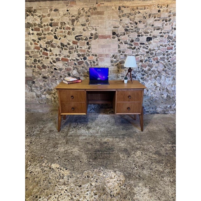 Vintage Danish Oak Kneehole Desk from Meredew, 1950s For Sale - Image 4 of 18