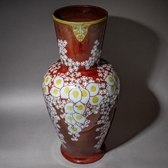 1920s Large Red Vase with Floral Decoration from Zsolnay Ceramics, Hungary, Early 20th Century For Sale - Image 5 of 16