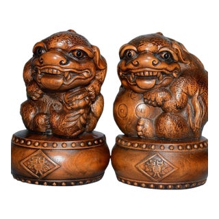 Pair of Carved Boxwood Guardian Lions – 3" Foo Dog Figures With Pedestals For Sale