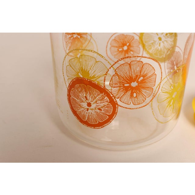 Vintage Pyrex 1.5 Liter Glass Orange Juice / Lemonade Carafe With Lid Model 3515 For Sale - Image 10 of 11