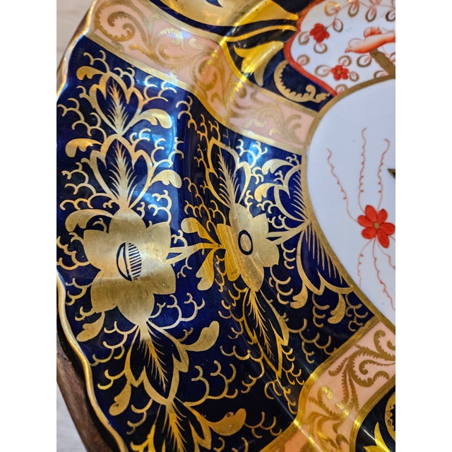 English Beautiful Antique English Imari Porcelain Platter on a Custom Bamboo Turned Stand For Sale - Image 3 of 6