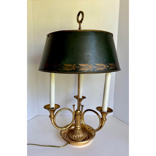 Early 20th Century Early 20th Century Brass Bouillotte Lamp With Horn-Form Arms & Adjustable Green Tôle Shade For Sale - Image 5 of 12