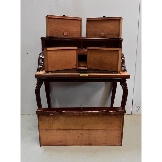 Small Napoleon III Mahogany Desk, 19th Century For Sale - Image 15 of 18
