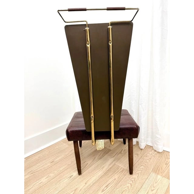 Stylish Mid-Century Modern valet dressing chair by Pearl-Wick, designed as a functional and decorative men’s “butler”...