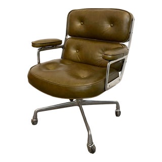 Vintage Mid-Century Modern Eames for Miller Olive Green Leather Time Life Chair For Sale