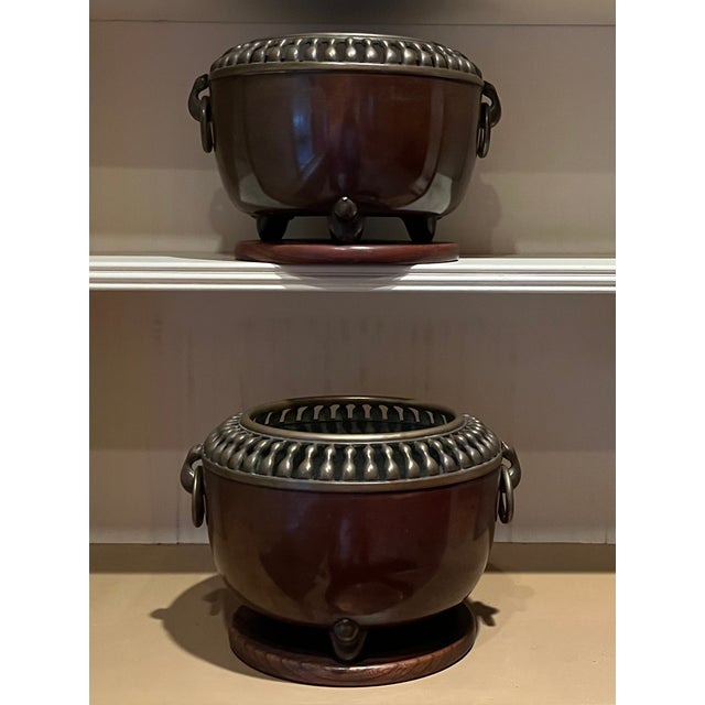 Bronze Antique Japanese Art Deco Taisho Bronze Cachepot Planters or Orchid Pots, Circa 1920 - A Pair For Sale - Image 8 of 18