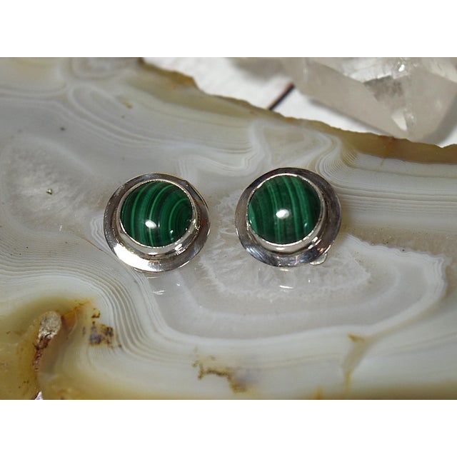 Vintage Sterling Silver Malachite Clip-on Stud Earrings These are hand crafted in sterling silver in a contempory design....