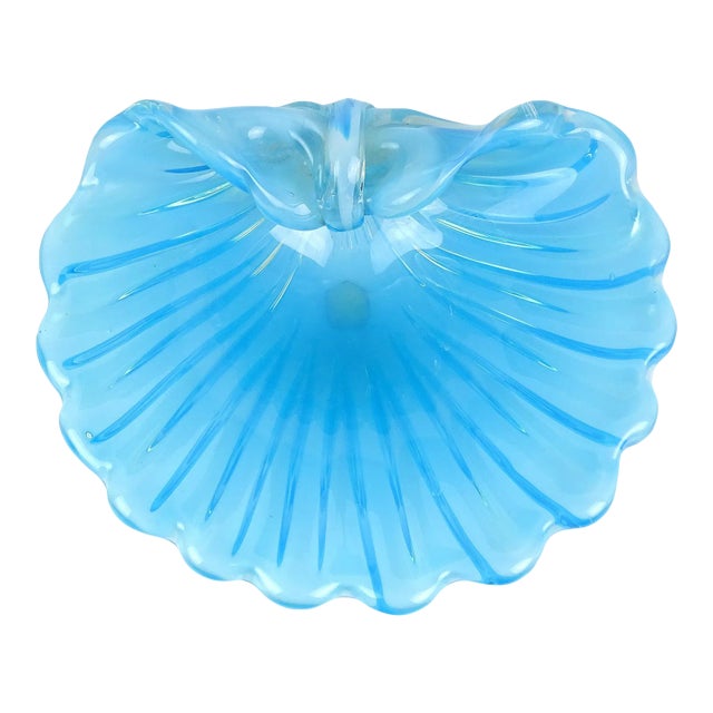 Murano Cenedese Opalescent Blue White Italian Art Glass Vintage Mid Century Fan Shape Seashell Bowl For Sale