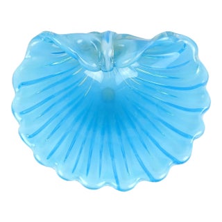 Murano Cenedese Vintage Opalescent Blue White Italian Art Glass Mid Century Fan Shape Seashell Bowl For Sale