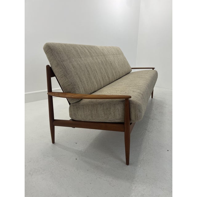 FD 118 Teak Sofa by Grete Jalk for France & Daverkosen, 1950s For Sale - Image 14 of 14