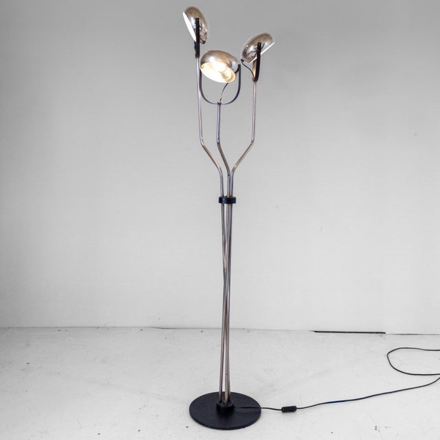 1960s Vintage Chrome Floor Lamp with Adjustable Lights by Reggiani, Italy, 1960s For Sale - Image 5 of 16