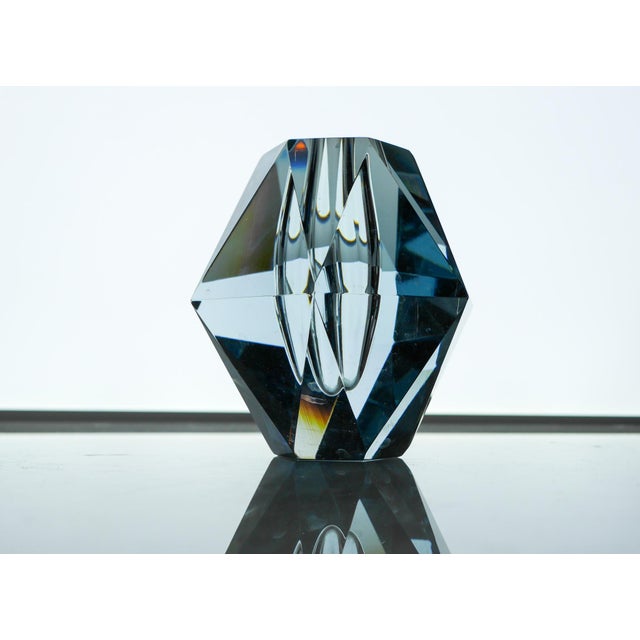 Mid-Century Modern Dimond-Shaped Crystal Vase from Strömbergshyttan For Sale - Image 3 of 14