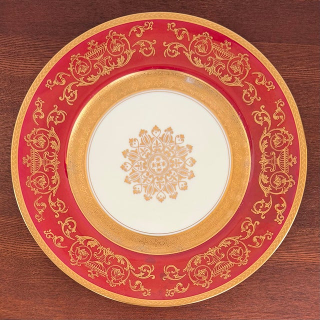 1930s 1930s Pickard Red & Gold Czech Bohemian Porcelain Dinner Plates - Set of 8 For Sale - Image 5 of 16