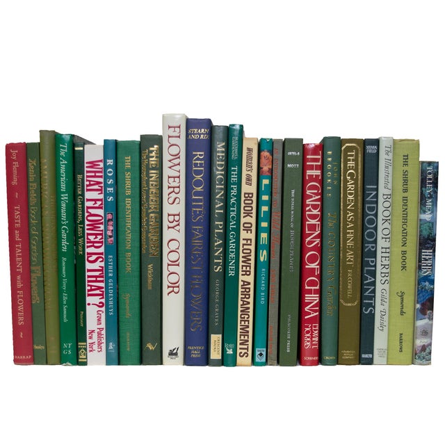 Distinguish any space with our Vintage Oversized Gardening Subject By The Foot. One linear foot of authentic vintage cloth...