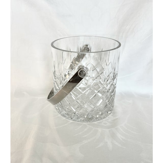 Hollywood Regency Vintage 1970s Silver Plate and Crystal Ice Bucket, Diamond Pattern, Swinging Handle For Sale - Image 3 of 6