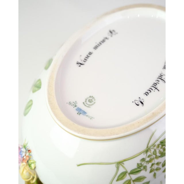 Model 20/3559 Flora Danica Lidded Tureen in Porcelain from Royal Copenhagen For Sale - Image 13 of 16