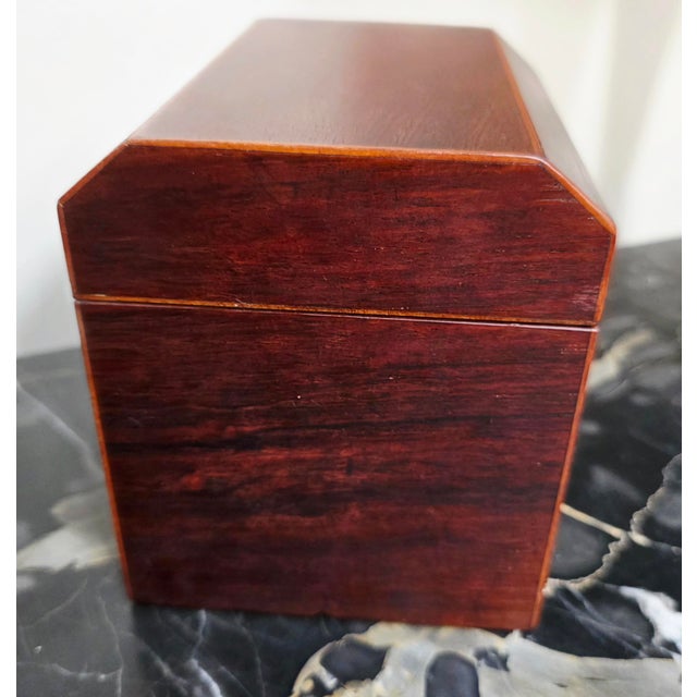Rosewood Georgian Tea Caddy (Circa 1860) For Sale - Image 4 of 6