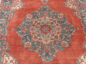 Hand Wowen Wool Turkish Rug, Rug,Vintage Rug,Beatifull Color Combination Turkish Retro Rug, Home Decor 5'3" X 7'8" , Ft