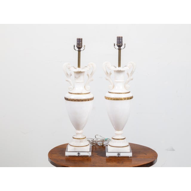 French 1920s French White Marble Vase Shaped Table Lamps Mounted on Lucite - a Pair For Sale - Image 3 of 10