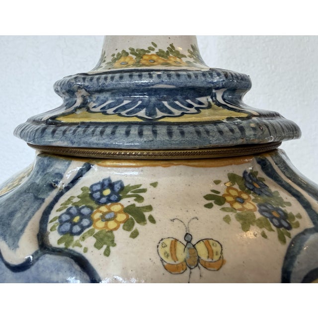 Blue Vintage 1960s Italian Majolica Urn Table Lamp With Hand-Painted Butterflies & Florals For Sale - Image 8 of 12