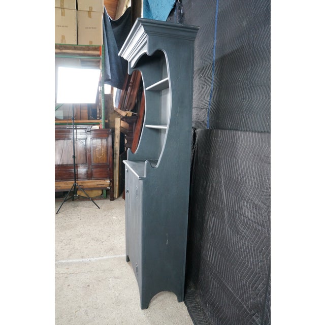 Late 20th Century Habersham Plantation Primitive Early American Painted Pine Step Back Cupboard For Sale - Image 14 of 18