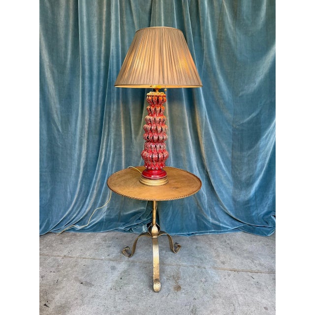 Spanish 1950s Red Ceramic Table Lamp For Sale - Image 4 of 12