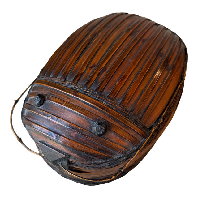 Vintage Mid-20th Century Beetle Bug Bamboo Chinese Tiffin Basket For Sale