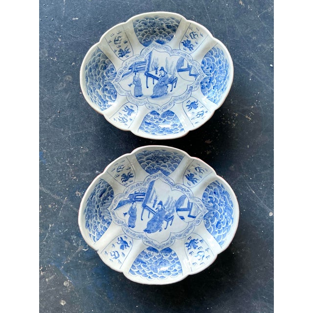 Vintage Asian Scalloped Blue and White Bowl -a Pair For Sale In West Palm - Image 6 of 12