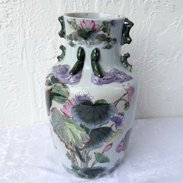 Chinese Vintage Toyo Macau Porcelain Vase For Sale - Image 3 of 8