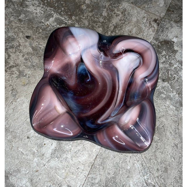 1970s 1970s Mid-Century Modern Amethyst Slag Glass Ashtray Catchall For Sale - Image 5 of 8