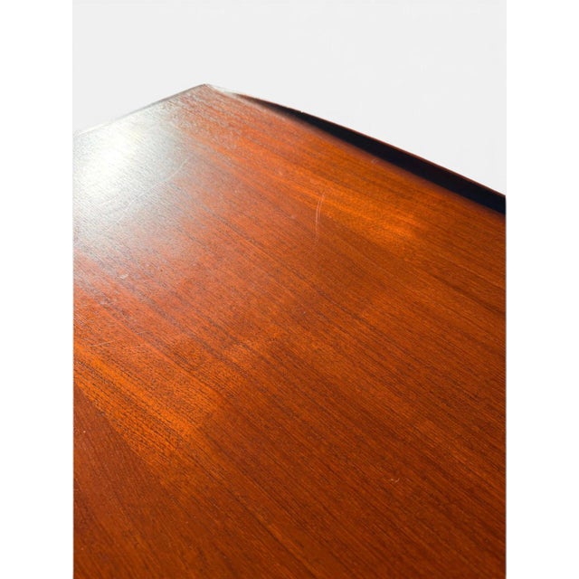 Pair of Folke Ohlsson for Dux Teak Surfboard End Tables | Swedish Mid-Century Modern | Upturned Edges | C. 1960s For Sale - Image 15 of 18