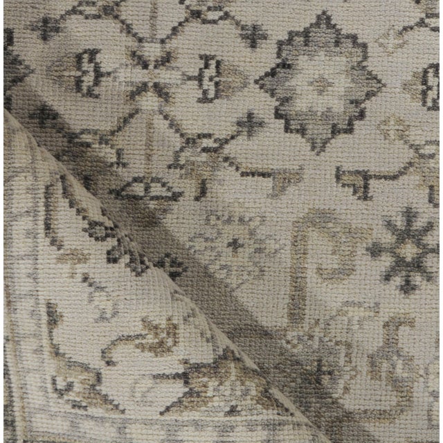 Traditional Classic Ivory Handwoven Rug 5'2 X 7'5 For Sale - Image 3 of 8
