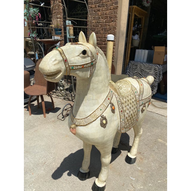 1970s Life Size Marble Horse With Gem Details For Sale - Image 4 of 7