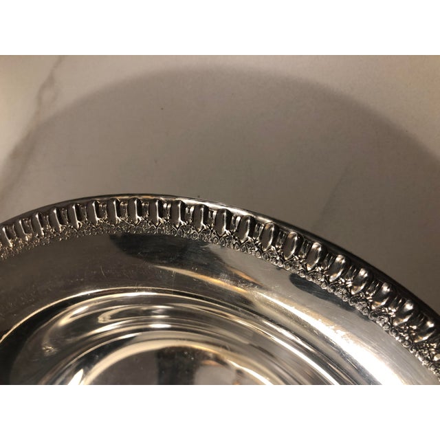 1920s Traditional Wilcox Silverplate 10” Decorative Bowl For Sale - Image 6 of 8
