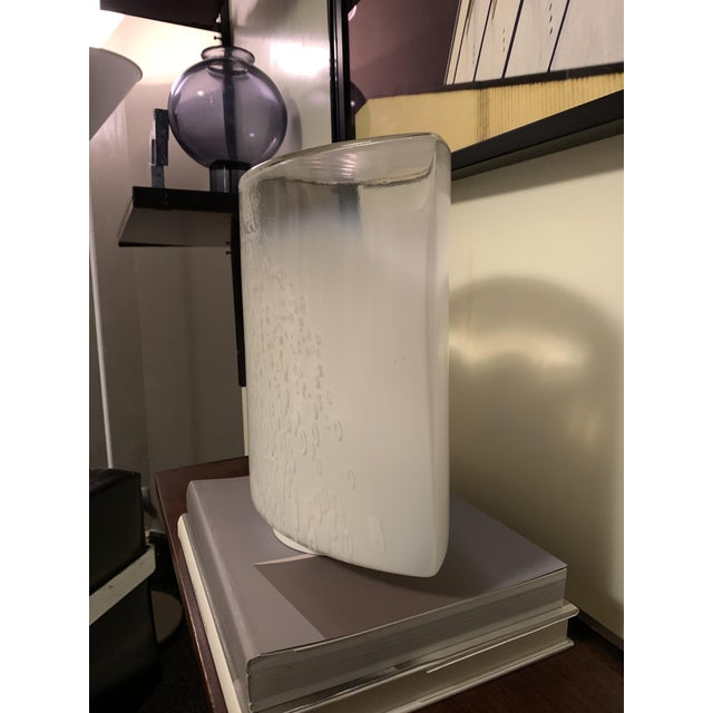 White Idra Table Lamp in Murano Glass by Rossana Toso for Leucos, 1980 For Sale - Image 8 of 13