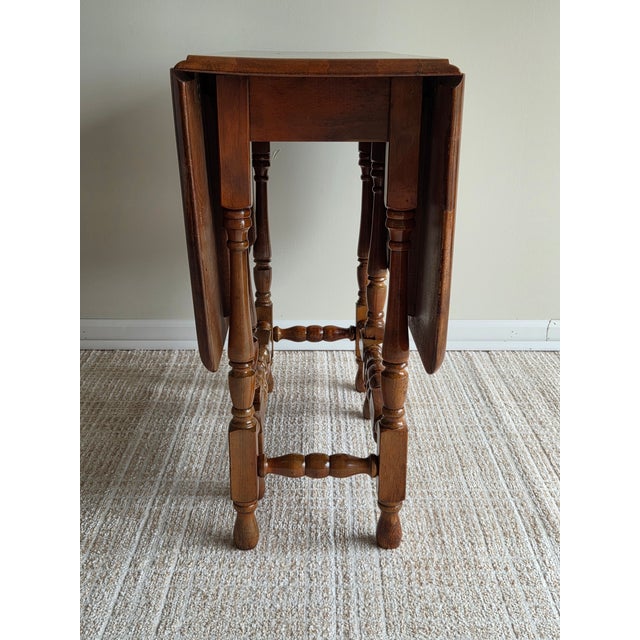 Jacobean Revival Style Elm Finish Gate Leg Table, Early to Mid-20th Century For Sale - Image 4 of 9
