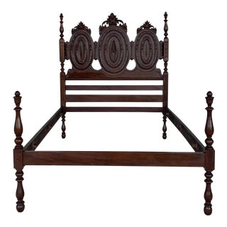 Early 20th Carved Medallions Full Doble Bedframe For Sale