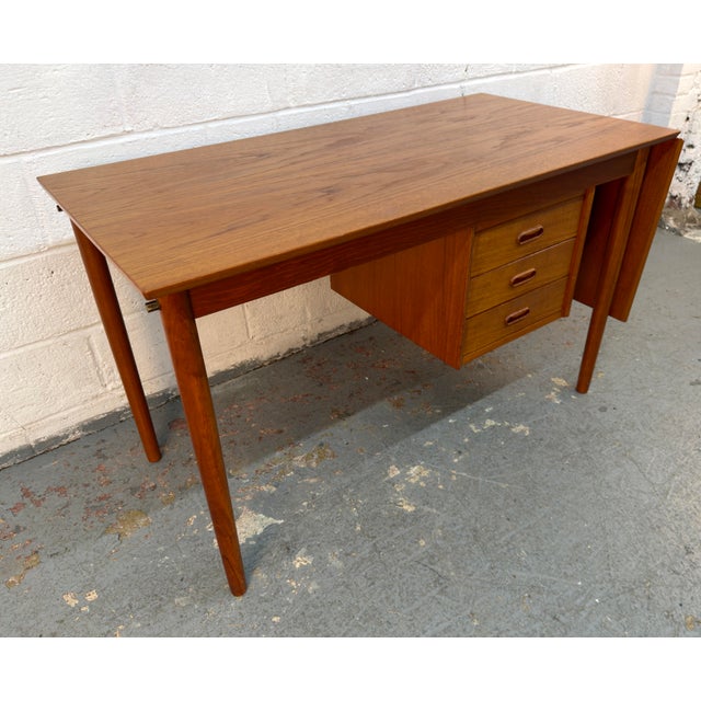 Mid-Century Teak Drop-Leaf Desk by Arne Vodder for H. Sigh & Søns For Sale - Image 10 of 18