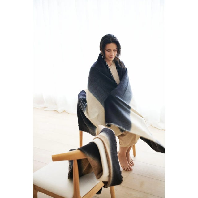 Black Ink Black White Ombre Textured Throw in Hand Spun Merino and Hand Stitched Hem For Sale - Image 8 of 9