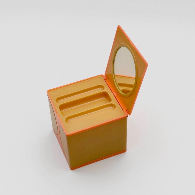 Vintage Vanity Box in Plastic with Mirror, 1970s For Sale - Image 4 of 11