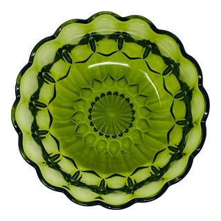 Vintage Anchor Hocking Avocado Green Glass Scalloped Bowl For Sale