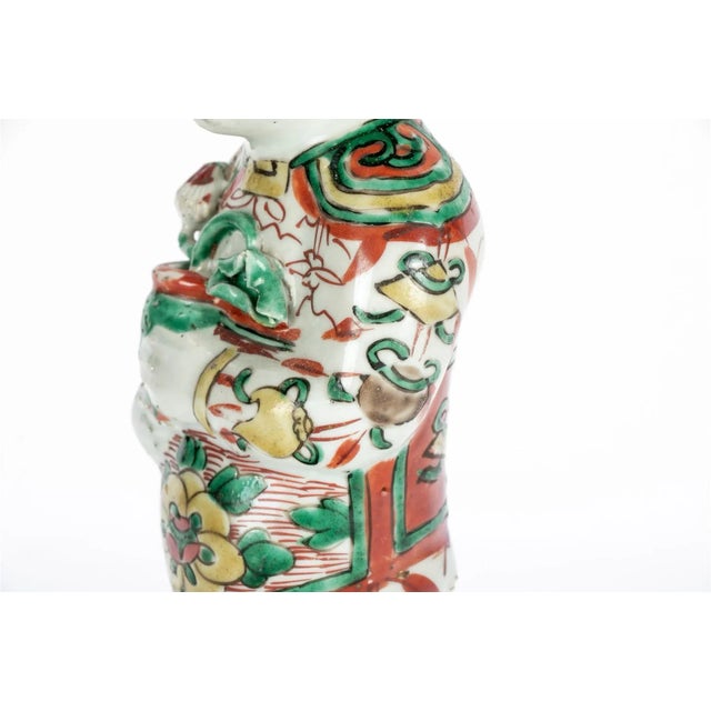 Antique 17th Century Chinese Kangxi Porcelain Figure of Laughing Ho Ho Boy Holding Vase in Famille Vert Glaze For Sale - Image 11 of 13
