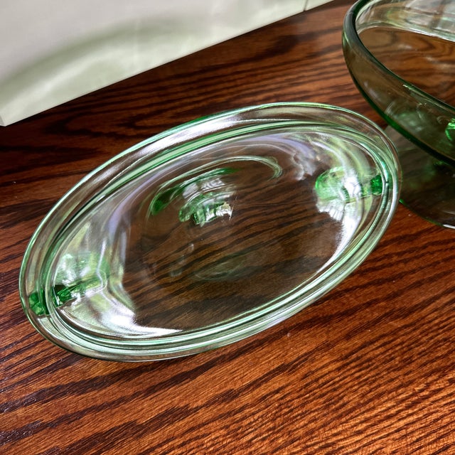 1930s Vintage Fostoria Glass Co. Vesper Green Footed Candy Jar & Cover, Also Known as a Covered Compote Bowl. For Sale - Image 5 of 10